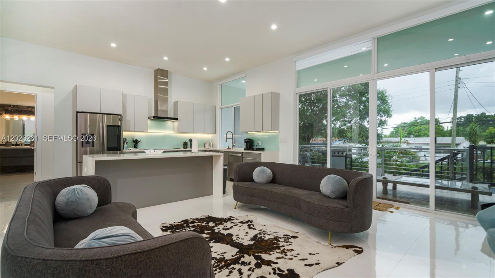 OAKLANE 1ST ADD - Residential