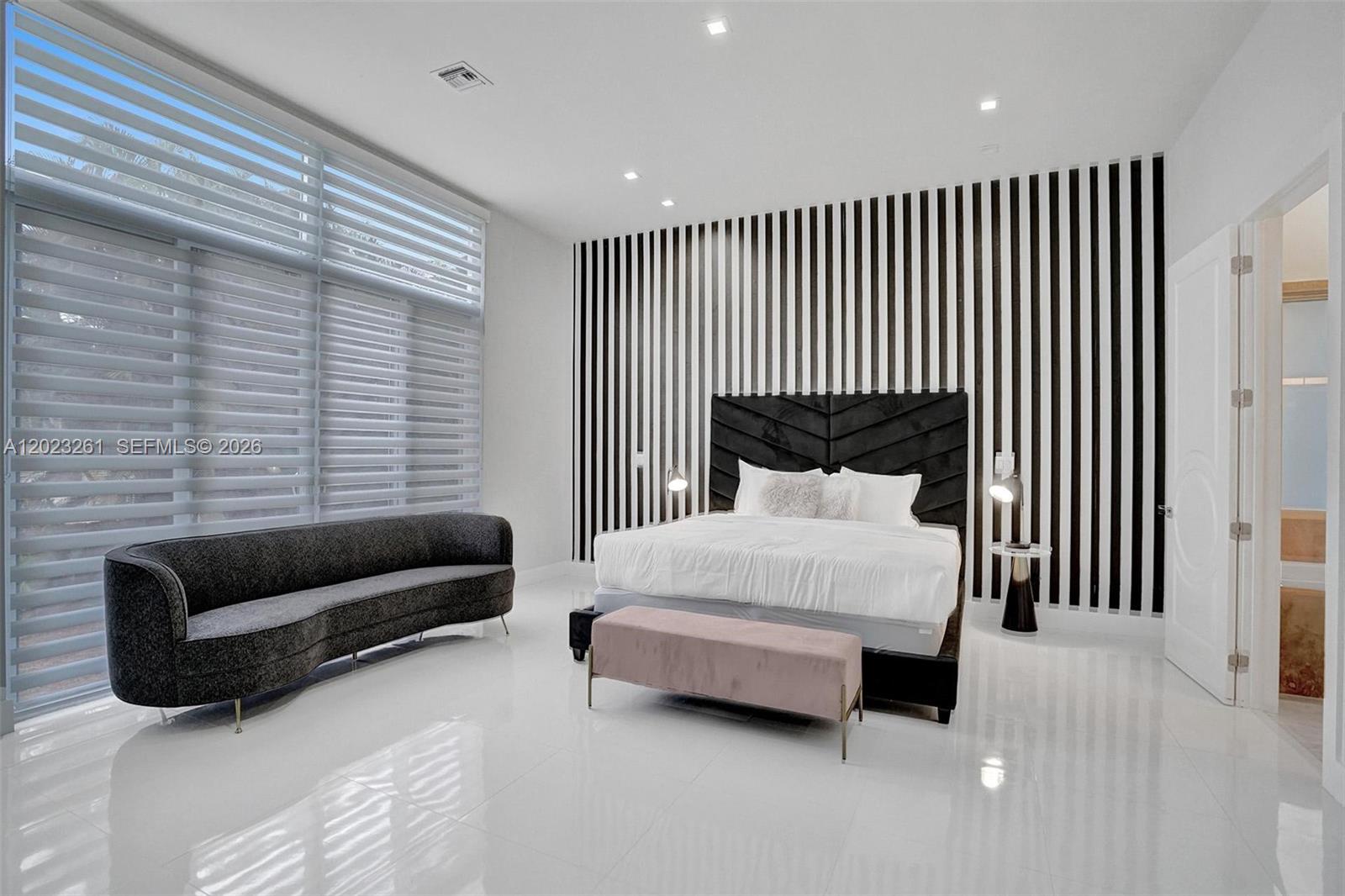 OAKLANE 1ST ADD - Residential