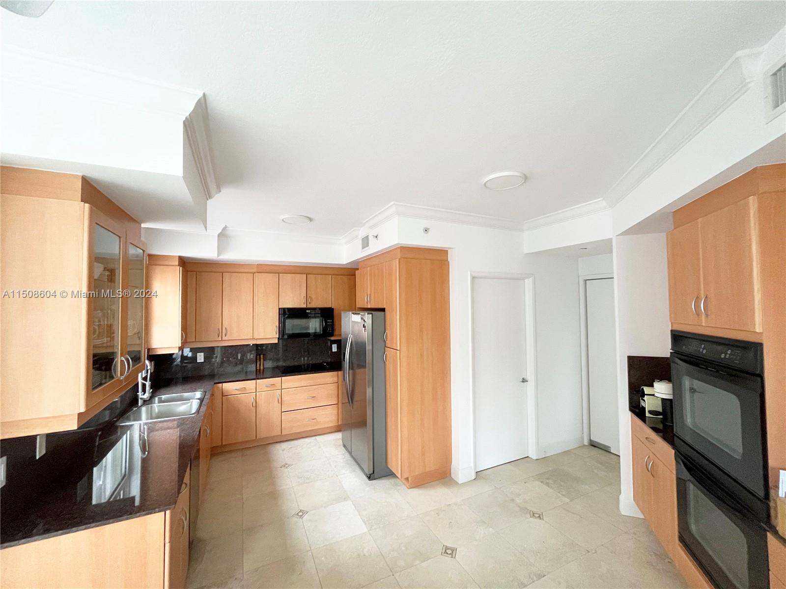 LAKE VILLA ONE CONDO - Residential