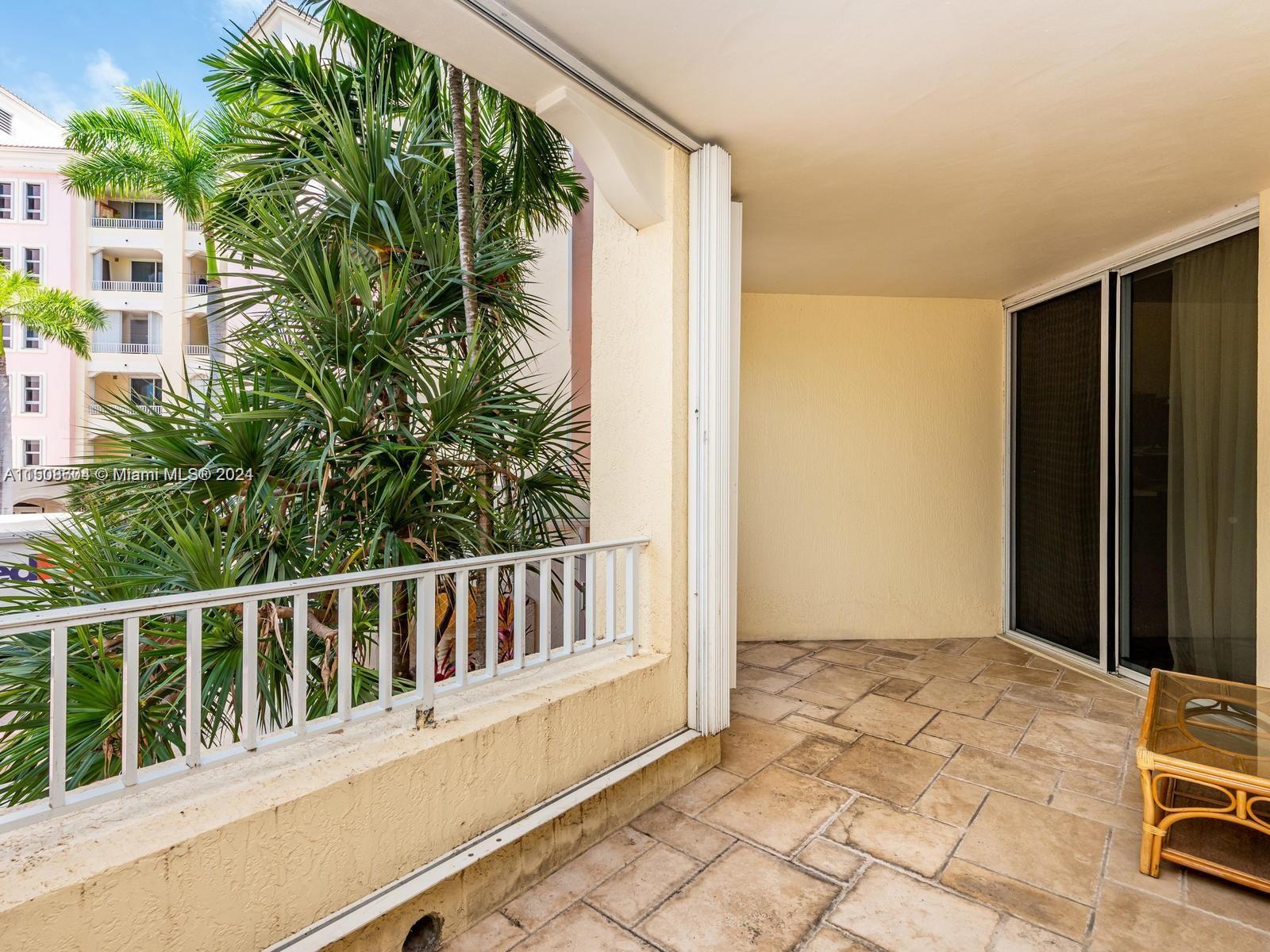 LAKE VILLA ONE CONDO - Residential