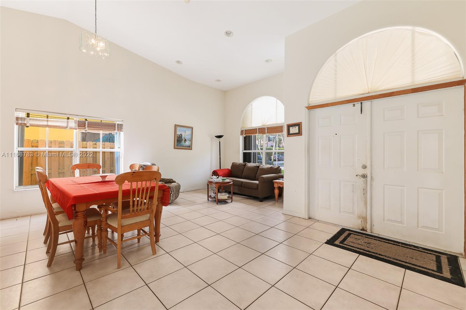 REVISED PLAT OF HAMMOCKS - Residential