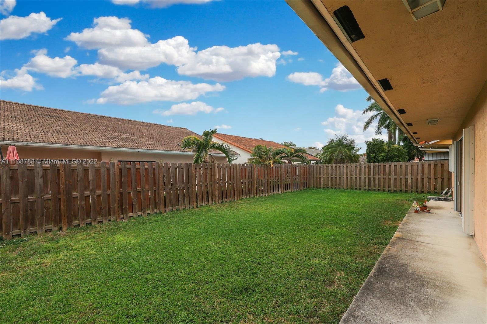 REVISED PLAT OF HAMMOCKS - Residential