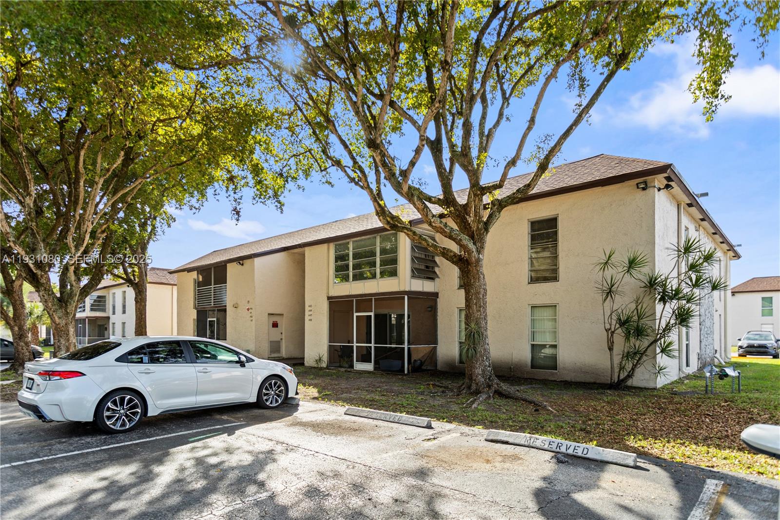 LAURELS AT MARGATE - Residential