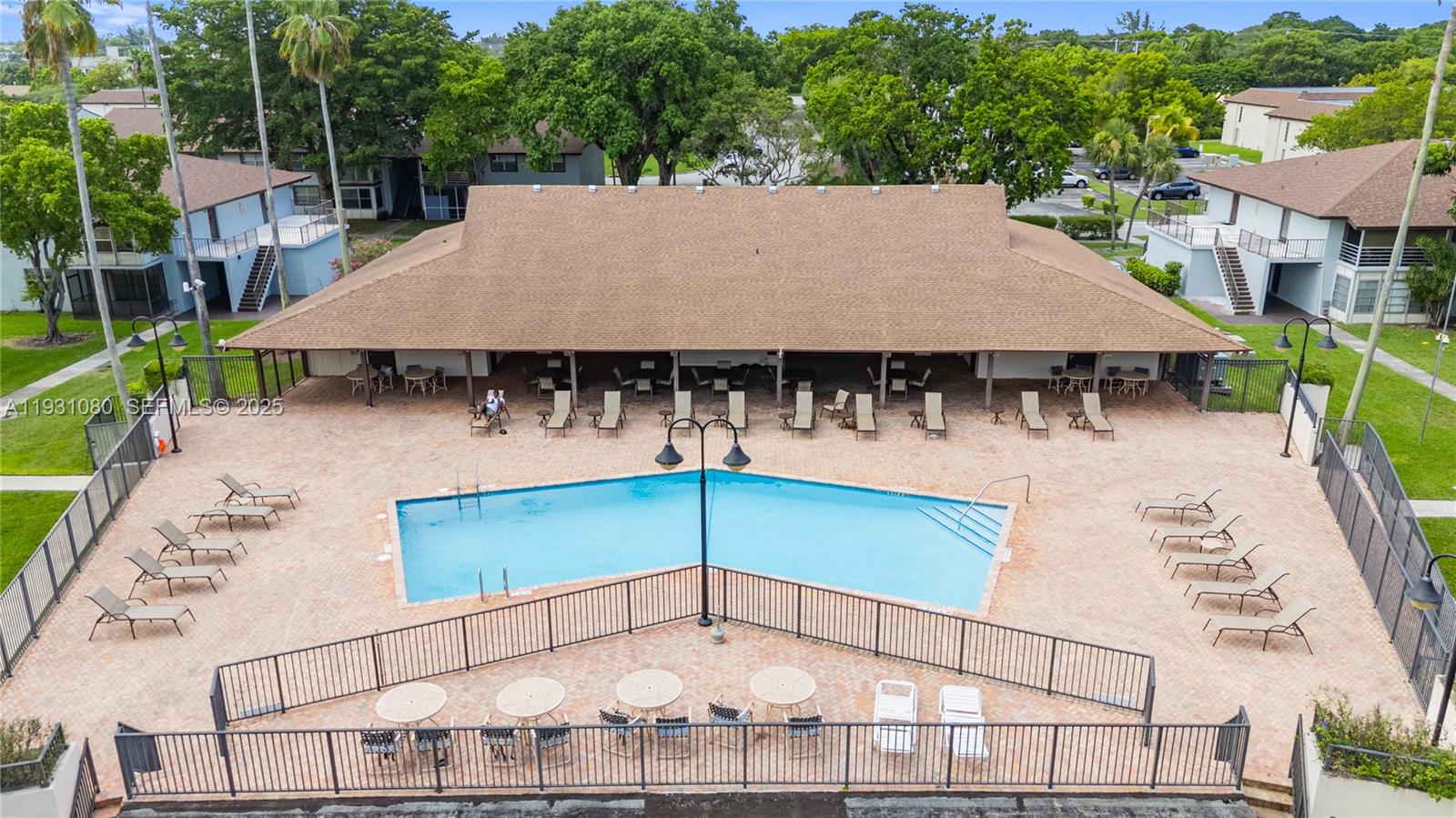 LAURELS AT MARGATE - Residential