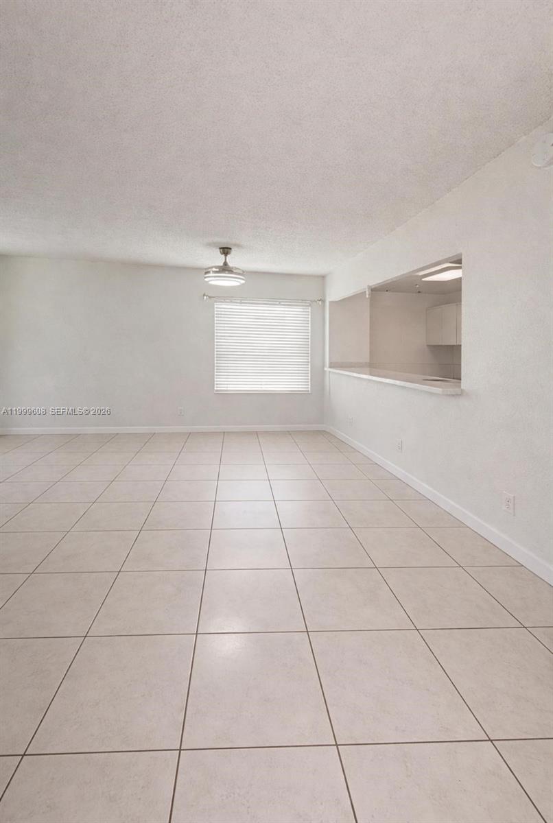 LAKEVIEW GARDENS AT MIAMI - Residential Lease