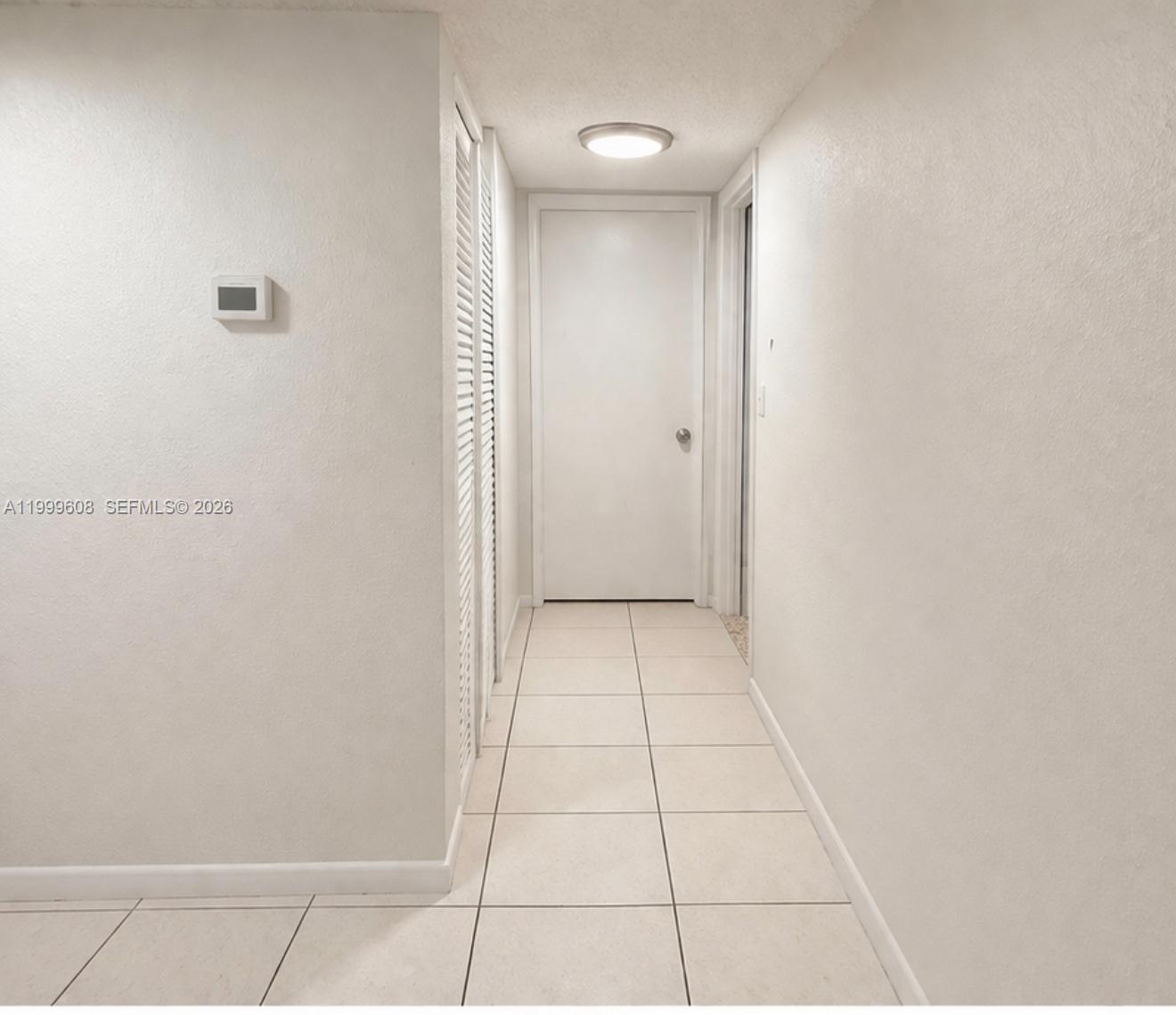 LAKEVIEW GARDENS AT MIAMI - Residential Lease