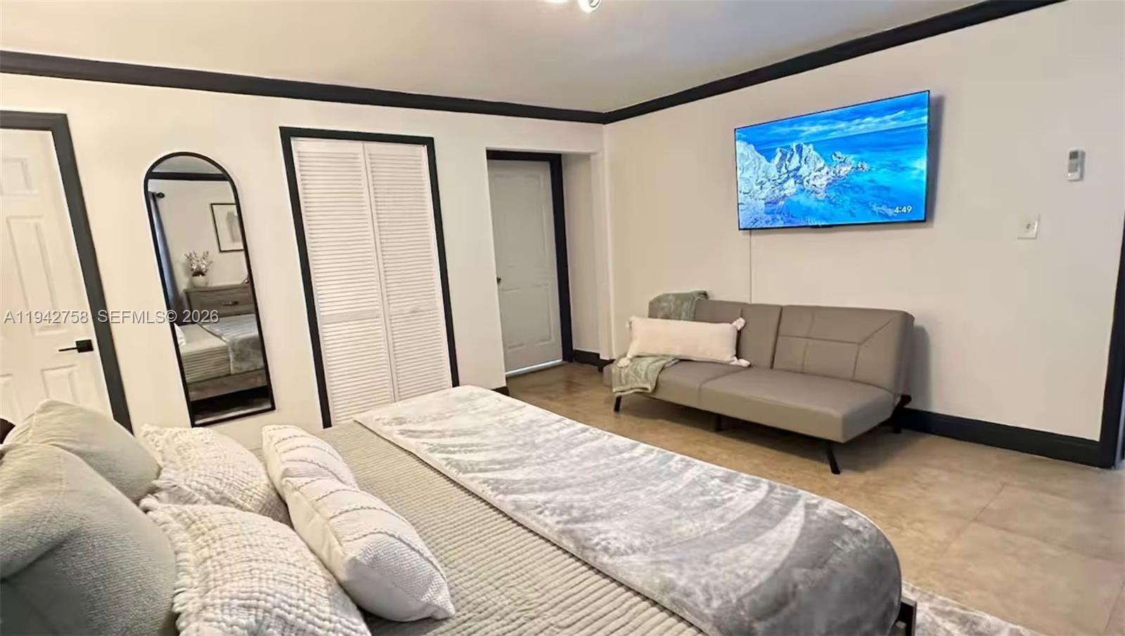 HIALEAH 13TH ADDN AMD PL - Residential