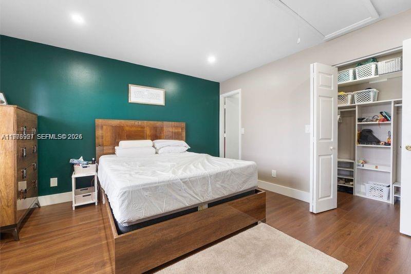 LAKEWOOD EAST SEC 1 - Residential Lease