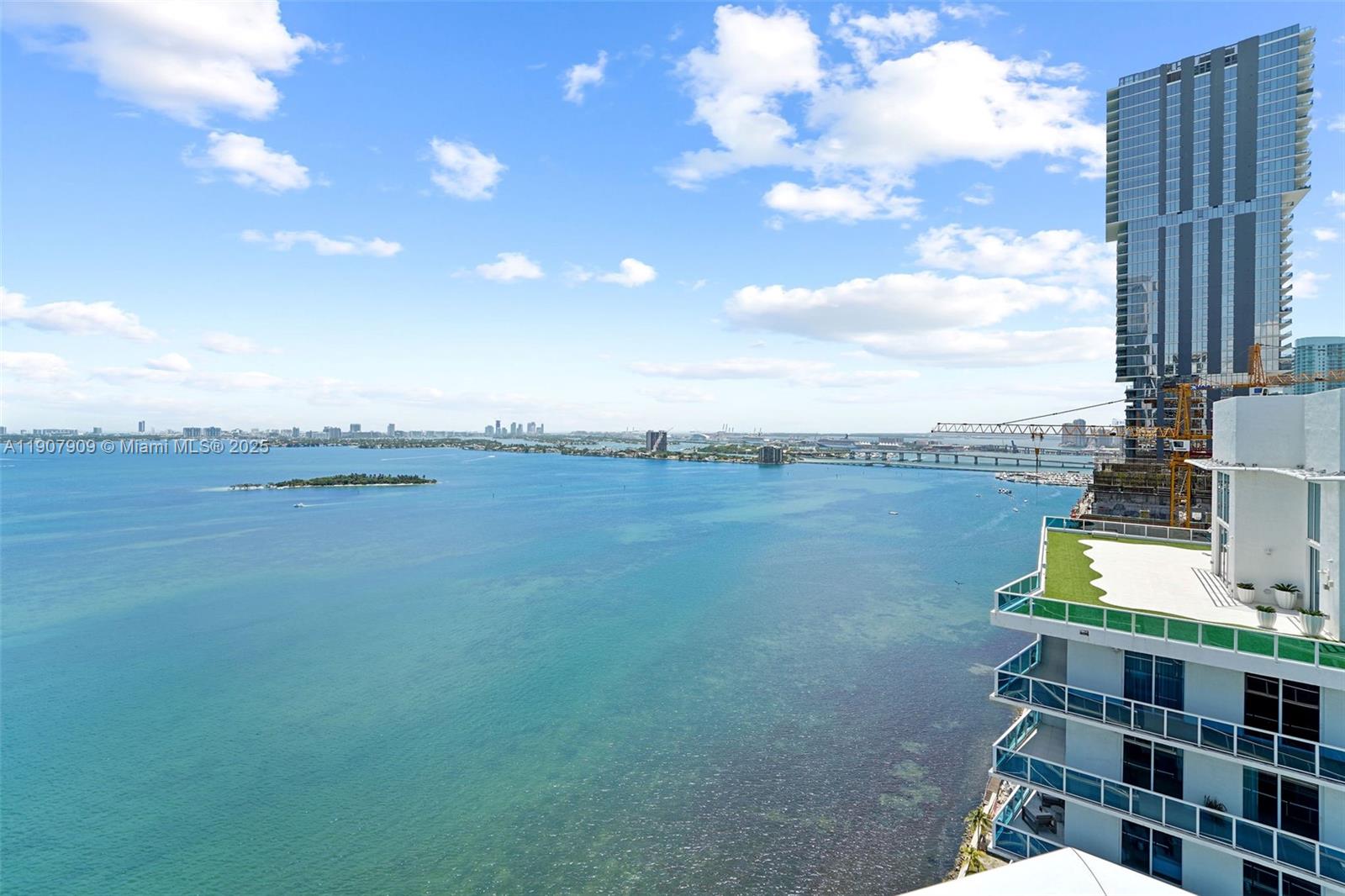 ONYX ON THE BAY CONDO - Residential Lease