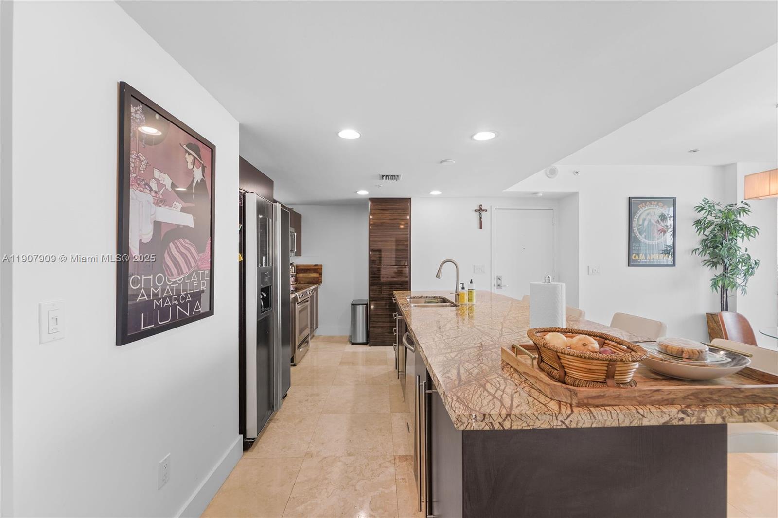 ONYX ON THE BAY CONDO - Residential Lease