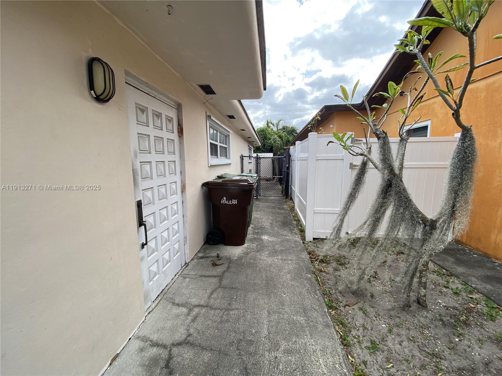 ESSEX VILLAGE 1ST ADDN - Residential