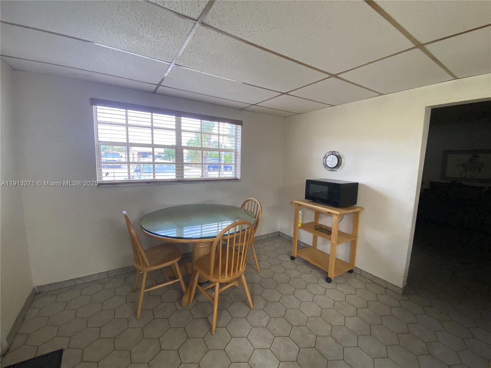 ESSEX VILLAGE 1ST ADDN - Residential