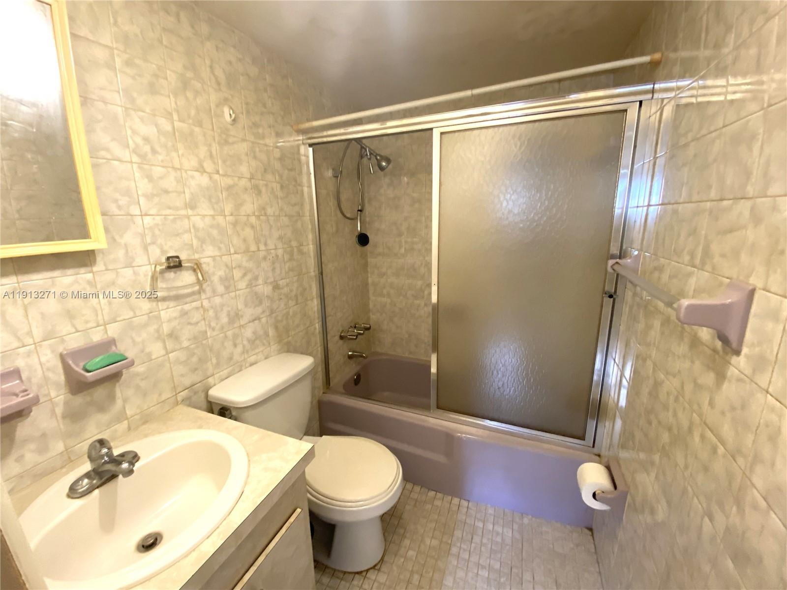 ESSEX VILLAGE 1ST ADDN - Residential