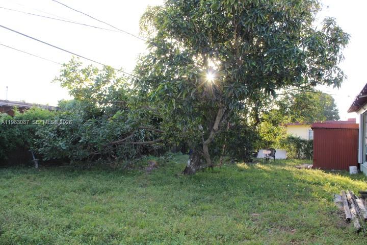 MYRTLE GROVE - Residential