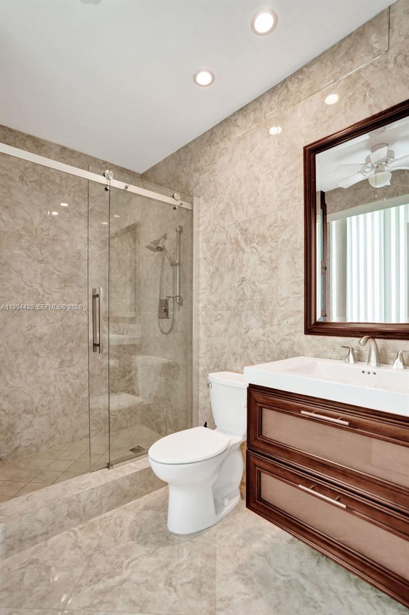 OCEANAGE CONDO - Residential