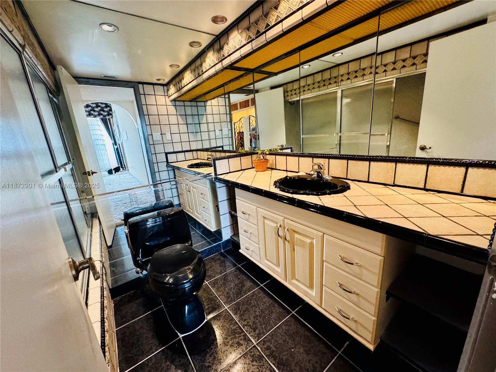 DEL PRADO - Residential