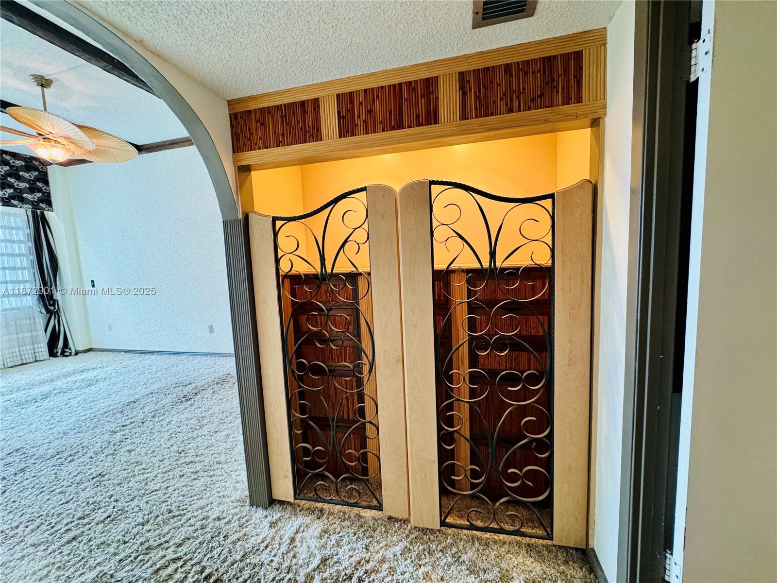 DEL PRADO - Residential