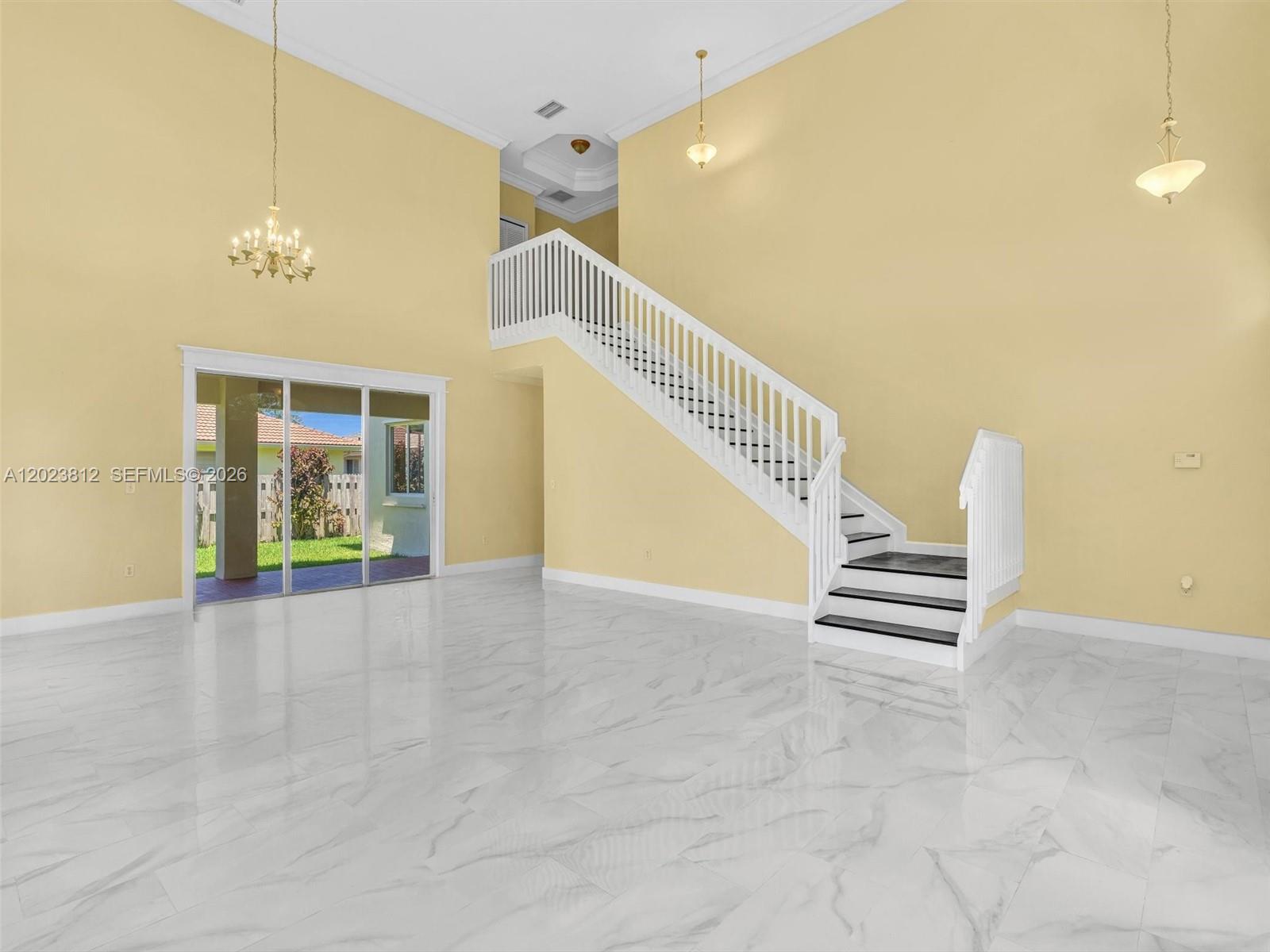 MARBELLA ESTATES - Residential