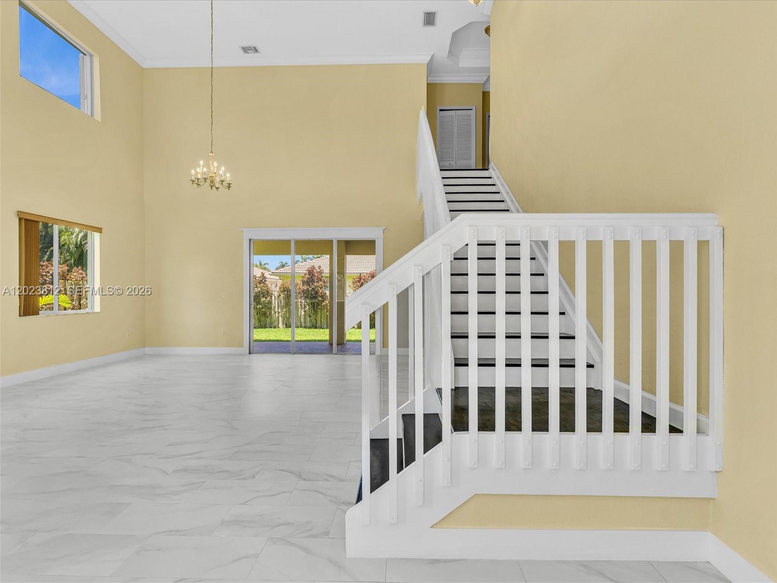 MARBELLA ESTATES - Residential