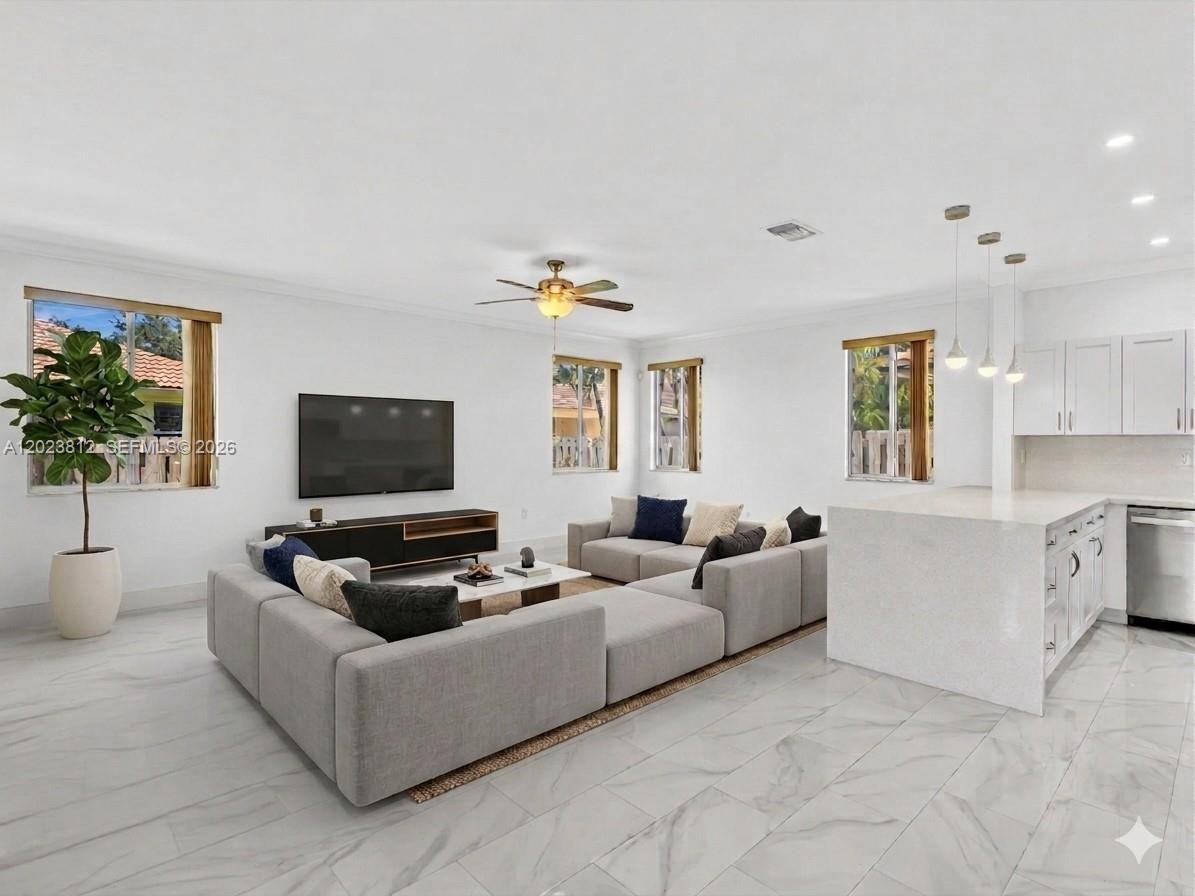 MARBELLA ESTATES - Residential