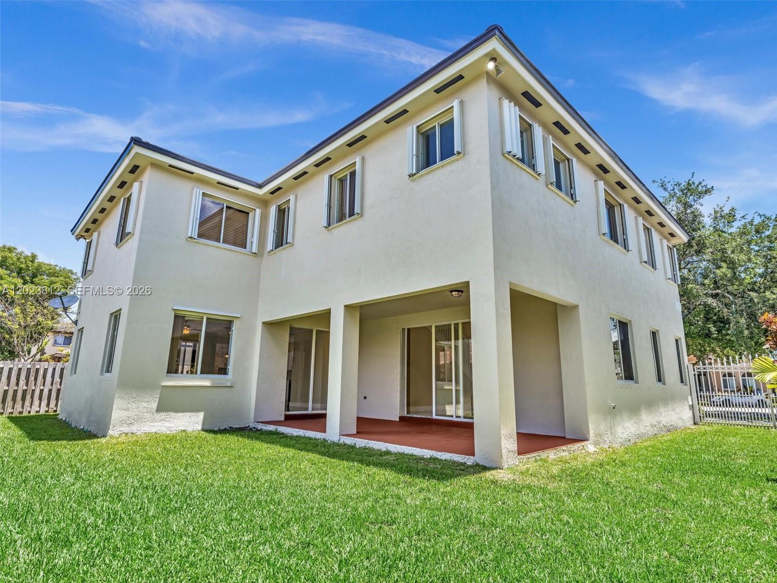 MARBELLA ESTATES - Residential