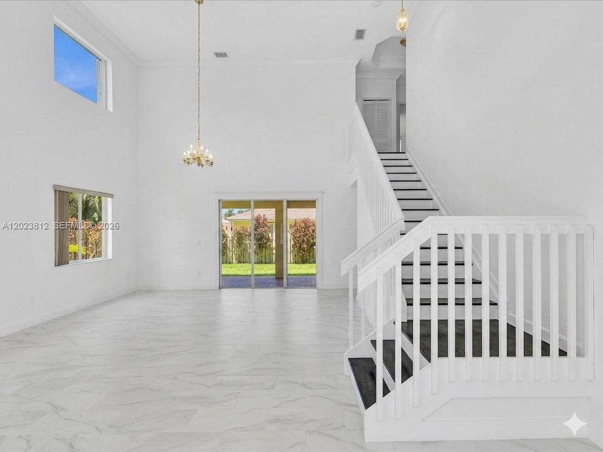 MARBELLA ESTATES - Residential