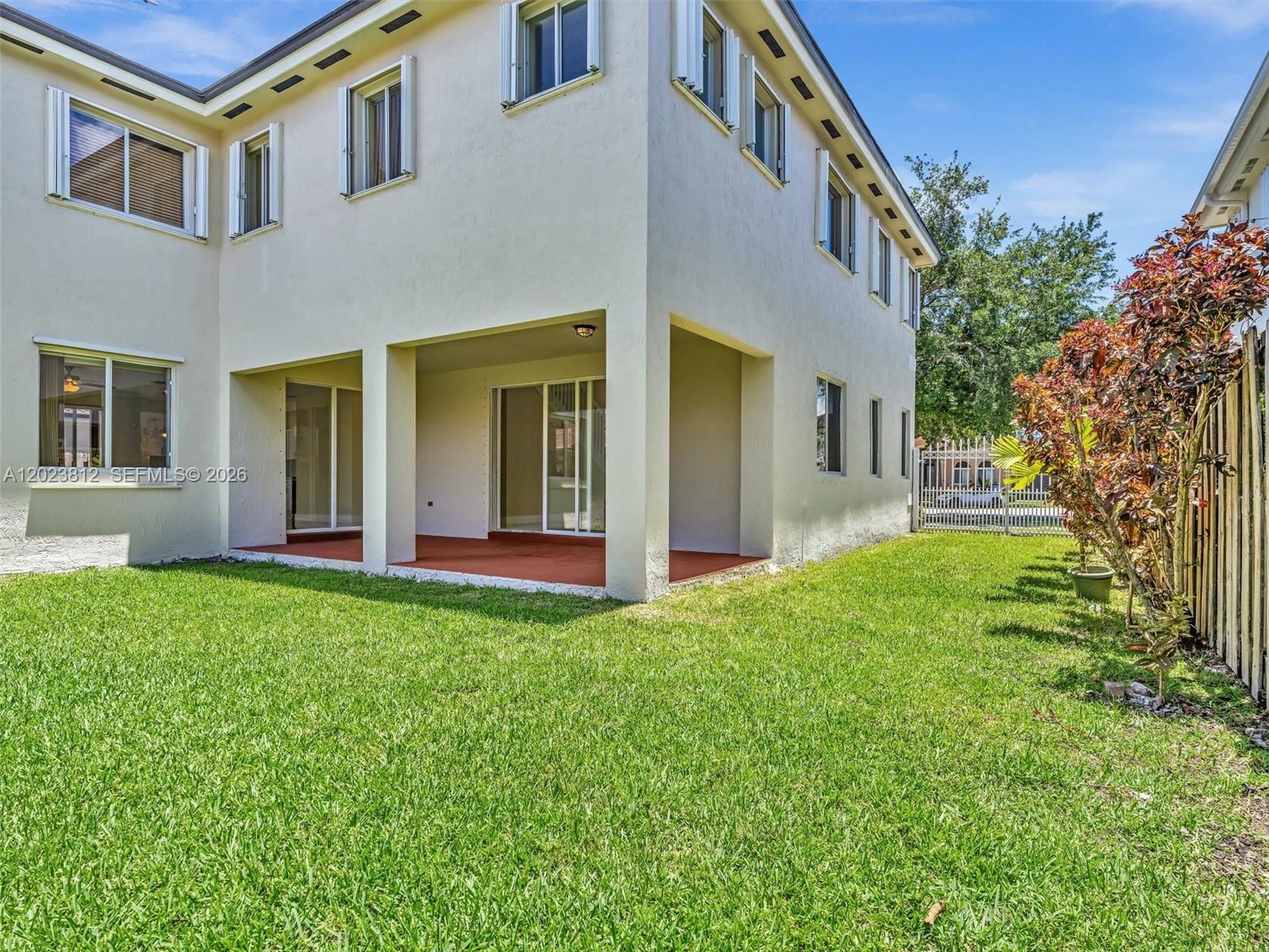 MARBELLA ESTATES - Residential