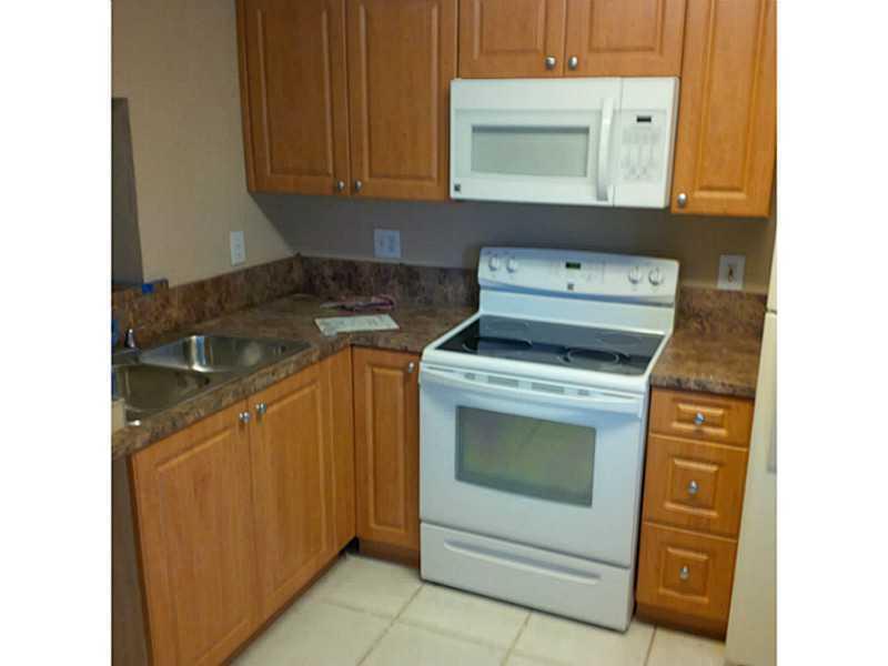 VILLAS AT CIRCLE'S EDGE C - Residential Lease