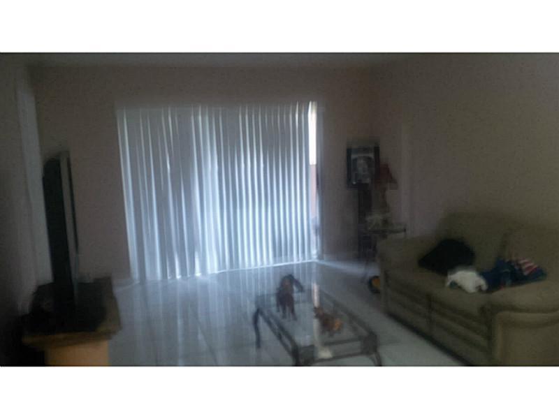 VILLAS AT CIRCLE'S EDGE C - Residential Lease