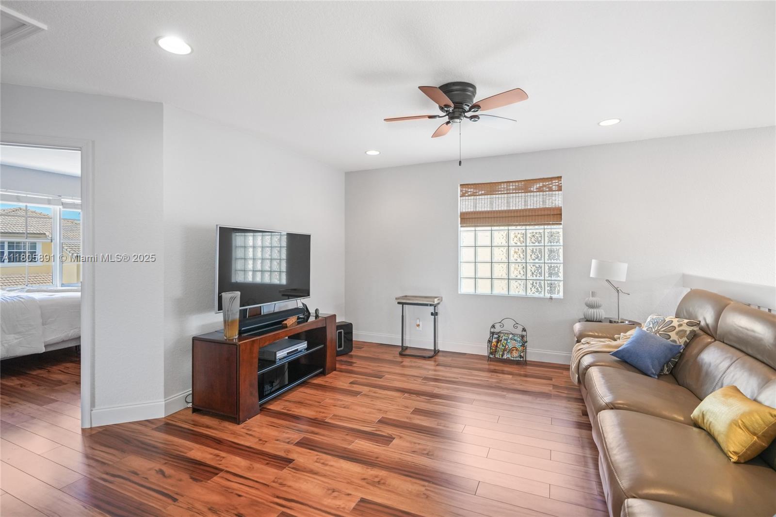 SAN MARINO VILLAGE - Residential