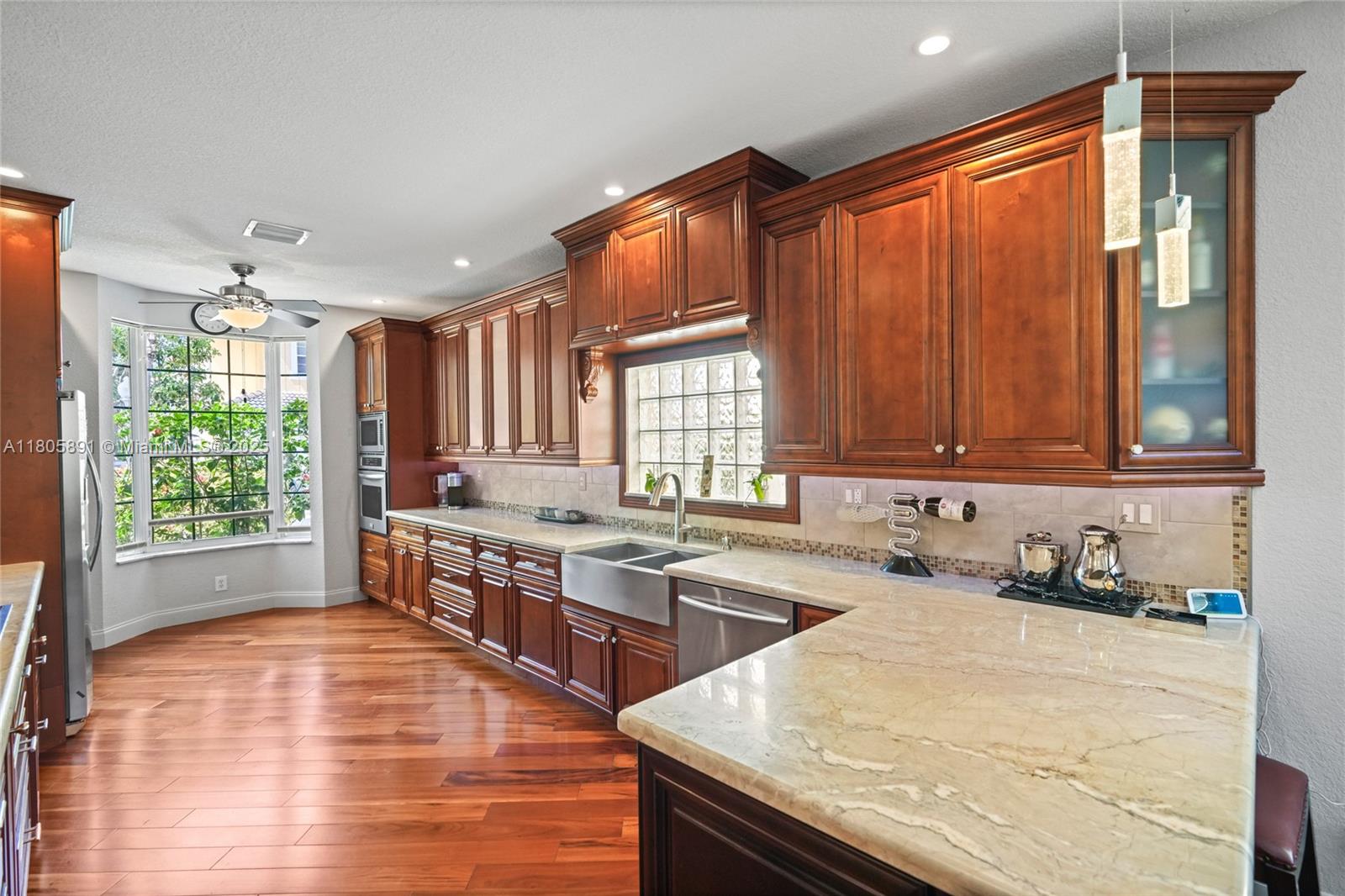 SAN MARINO VILLAGE - Residential