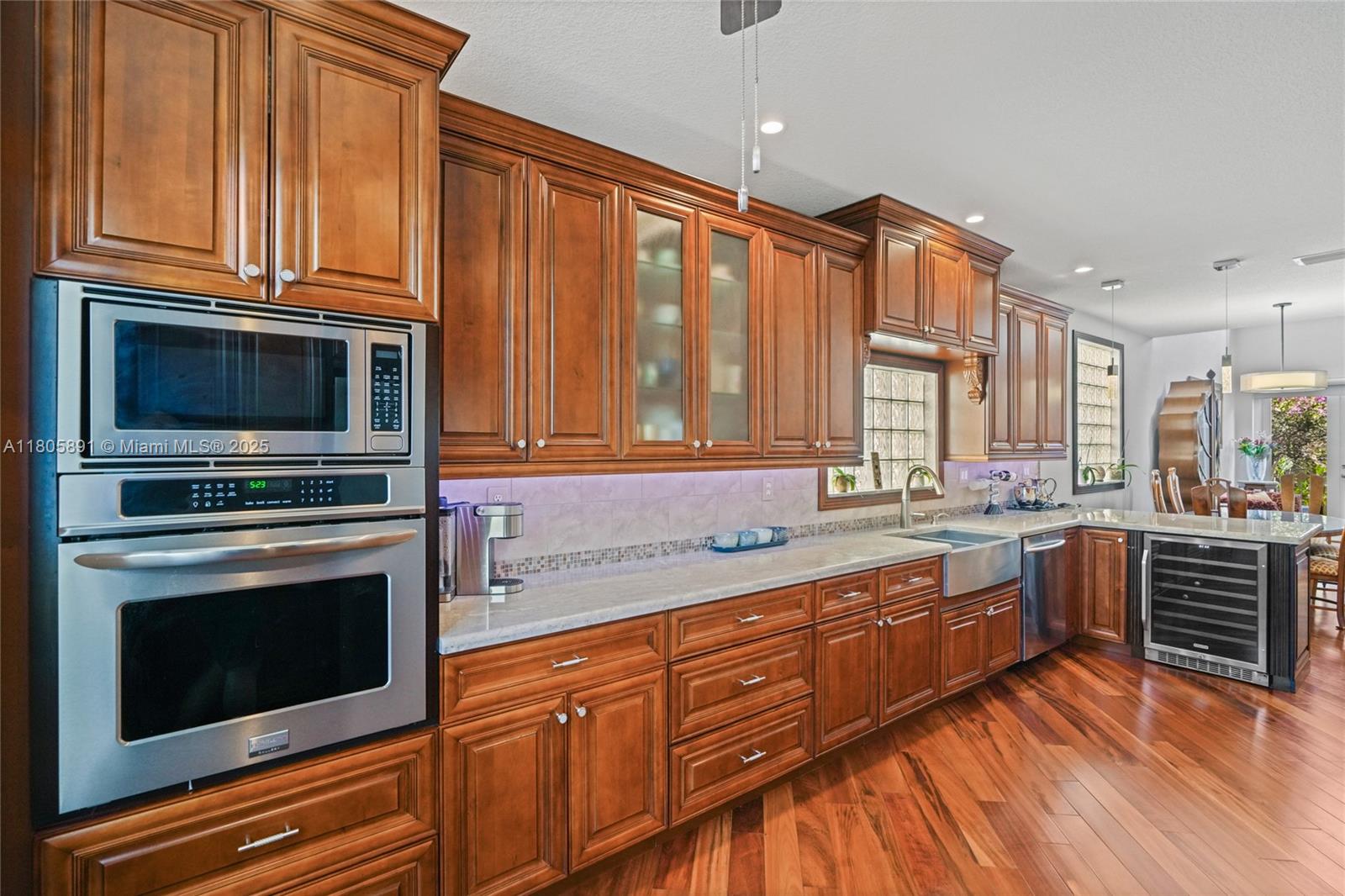 SAN MARINO VILLAGE - Residential