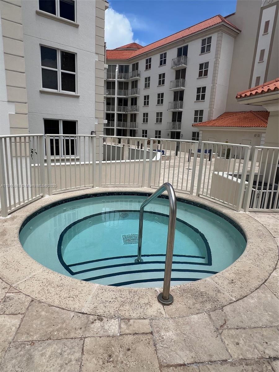 THE MINORCA CONDO - Residential