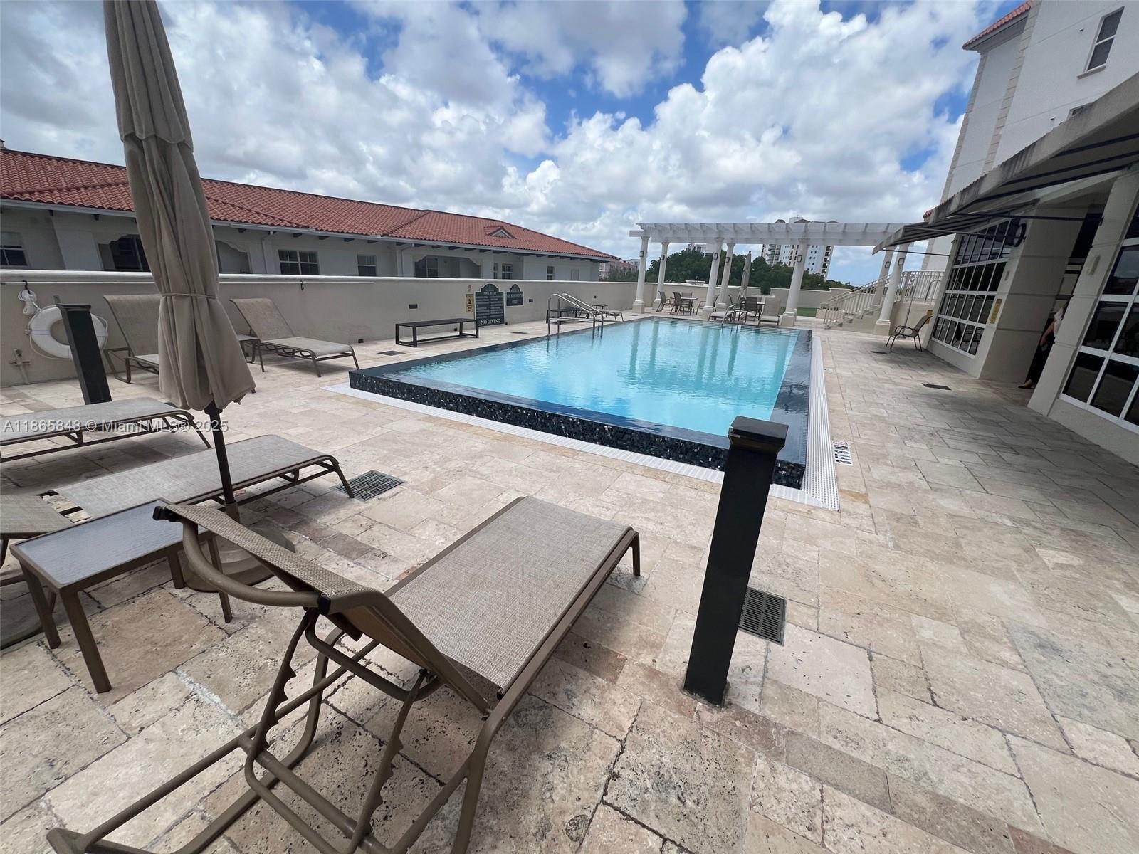 THE MINORCA CONDO - Residential