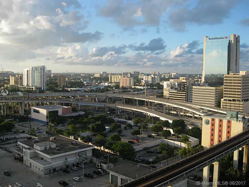 IVY CONDO - Residential Lease