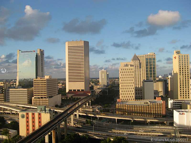 IVY CONDO - Residential Lease