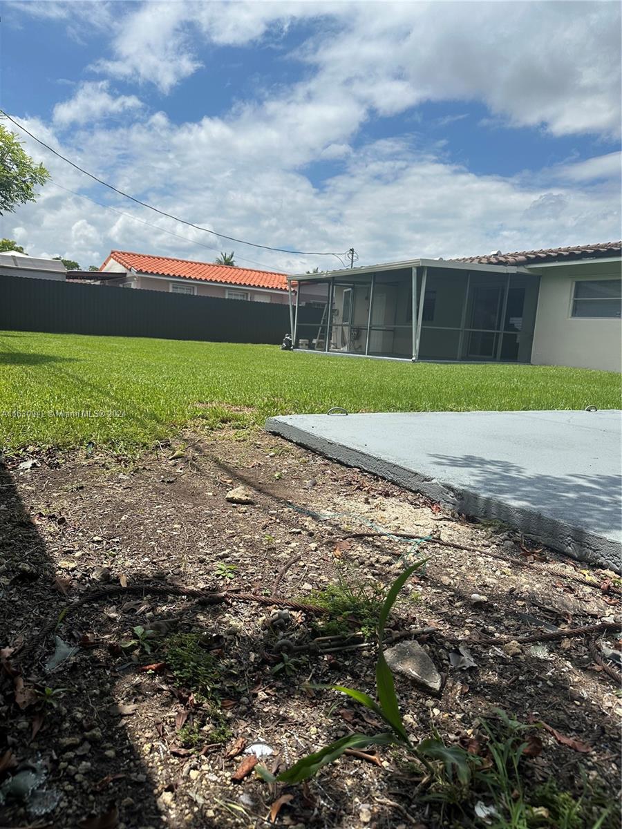WESTWOOD ESTATES 1ST ADDN - Residential Lease