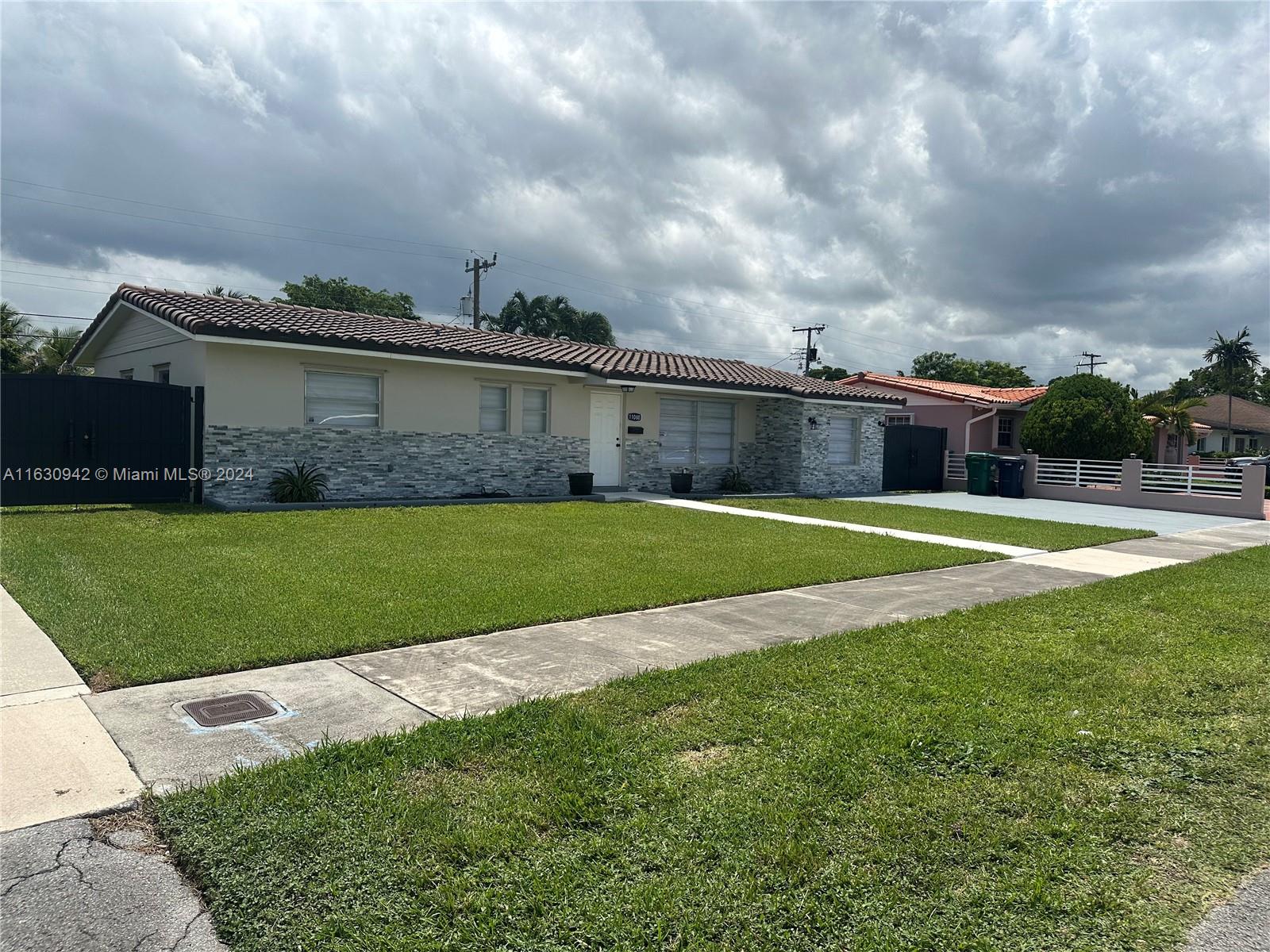 WESTWOOD ESTATES 1ST ADDN - Residential Lease