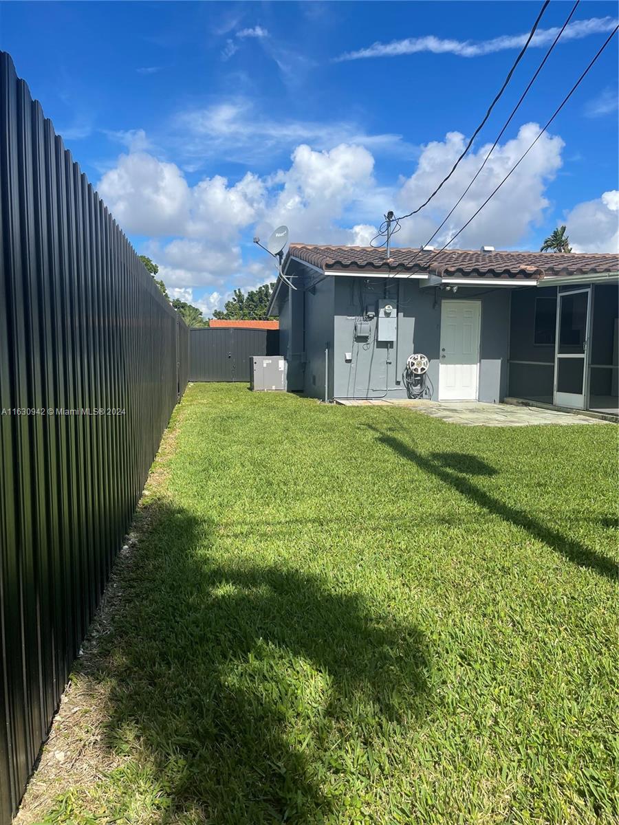 WESTWOOD ESTATES 1ST ADDN - Residential Lease