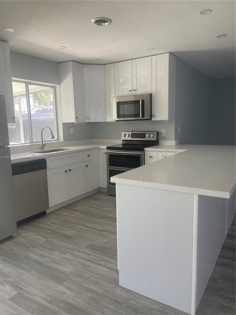 WESTWOOD ESTATES 1ST ADDN - Residential Lease