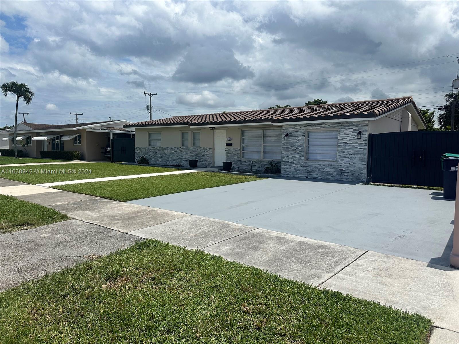 WESTWOOD ESTATES 1ST ADDN - Residential Lease