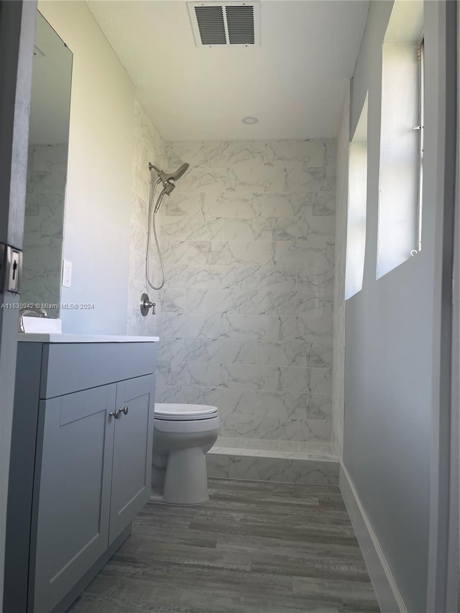 WESTWOOD ESTATES 1ST ADDN - Residential Lease