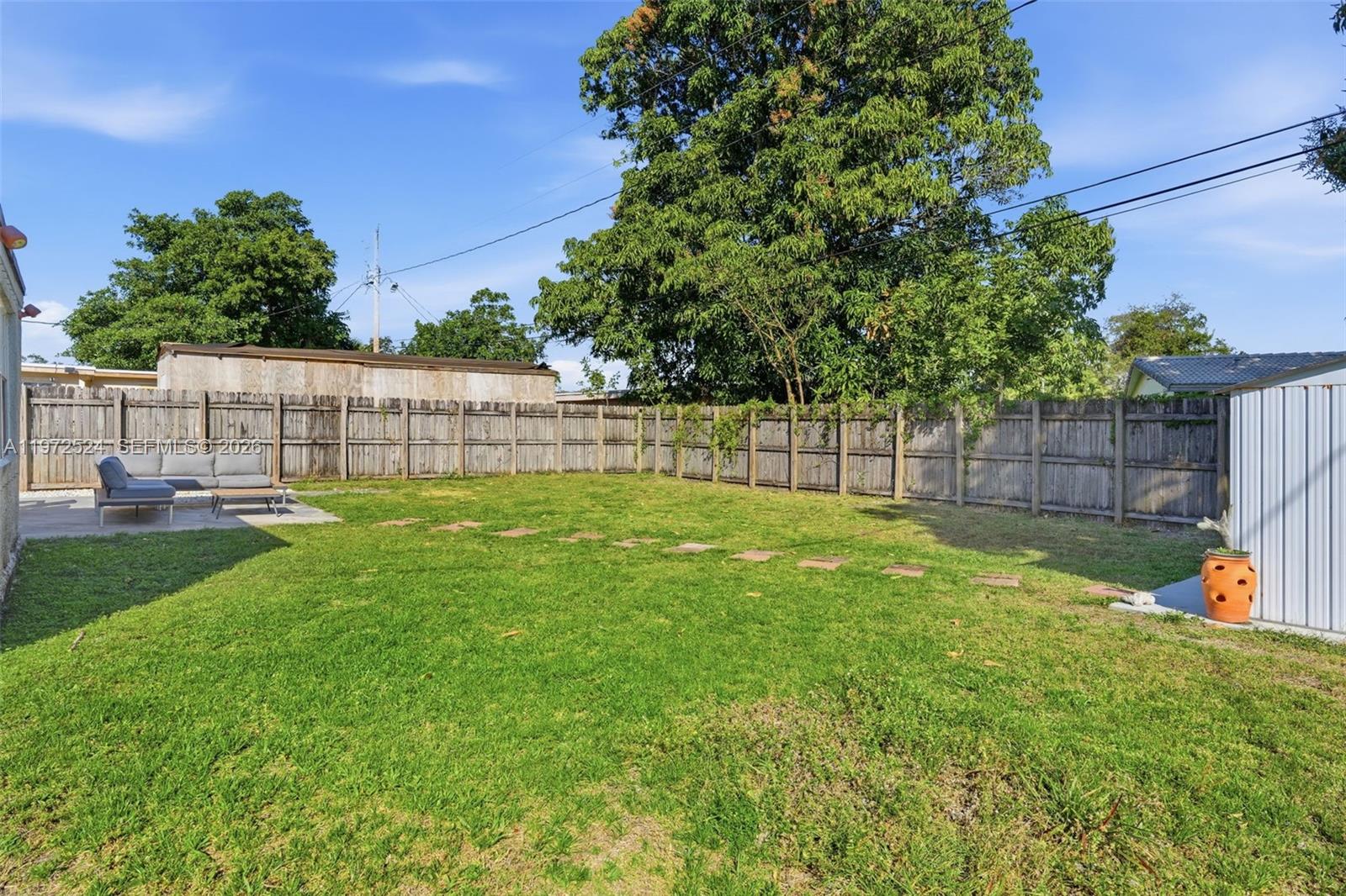 LARKDALE - Residential