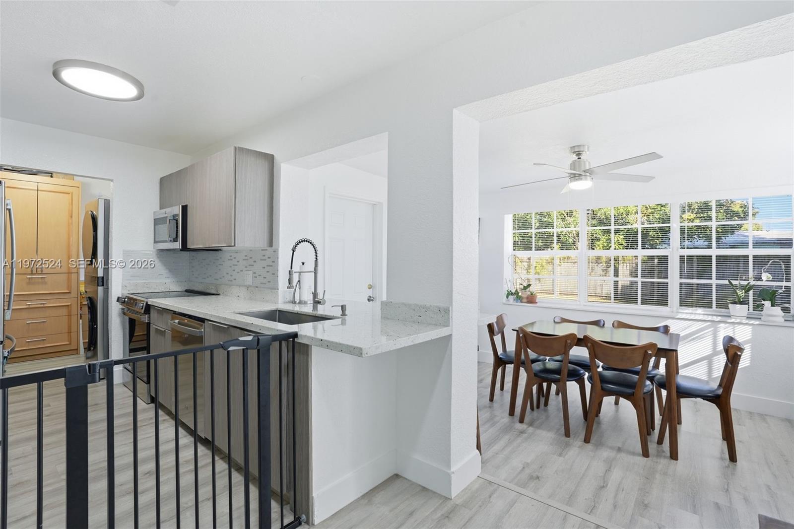 LARKDALE - Residential