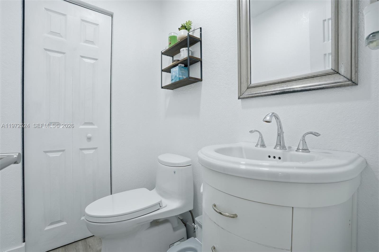 LARKDALE - Residential