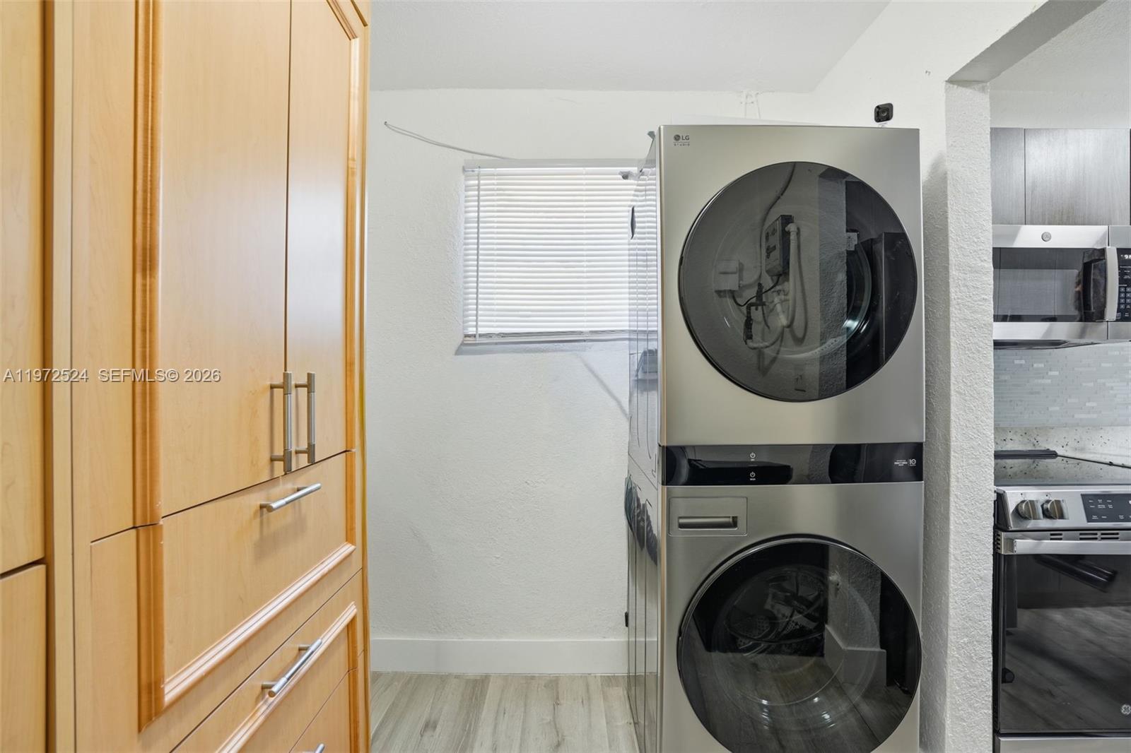 LARKDALE - Residential