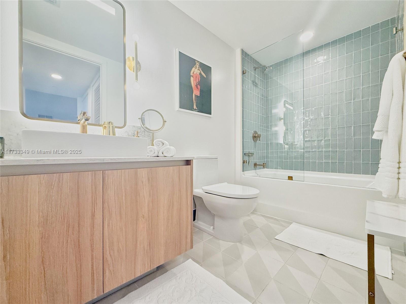 159 Ne 6th Street Condo - Residential