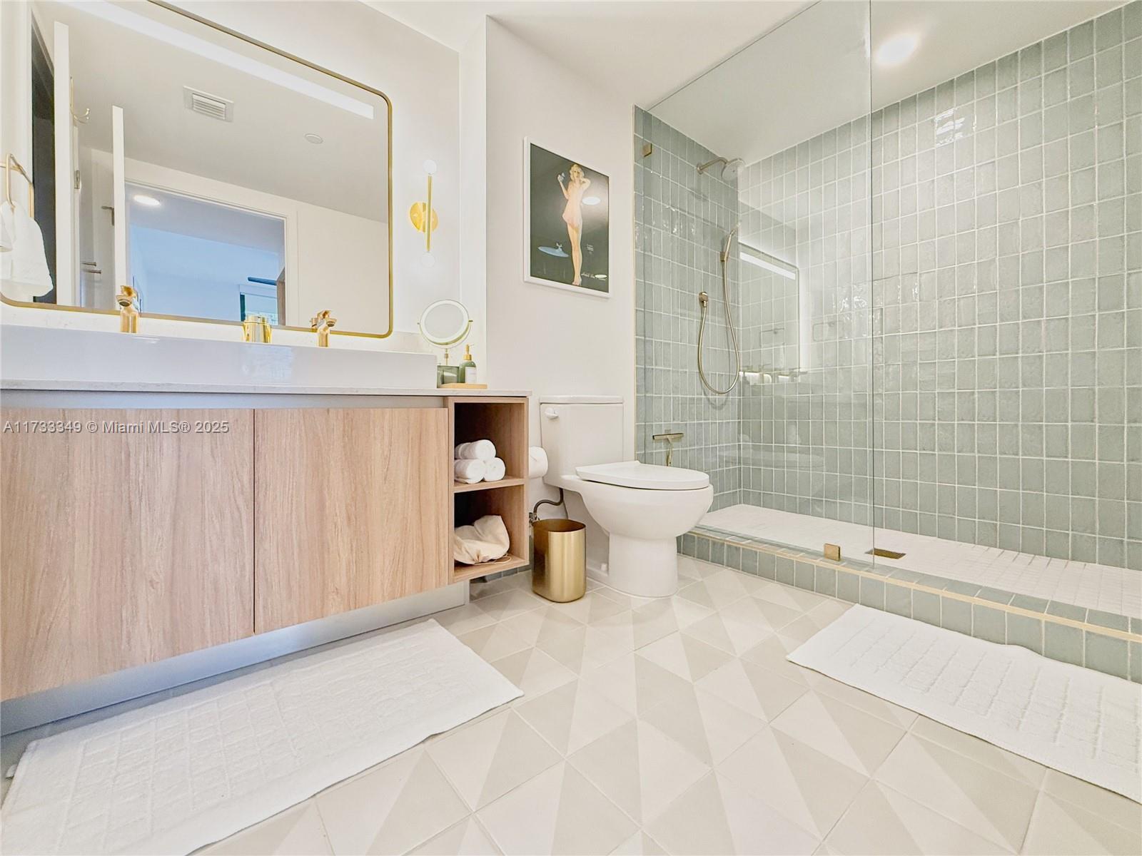 159 Ne 6th Street Condo - Residential