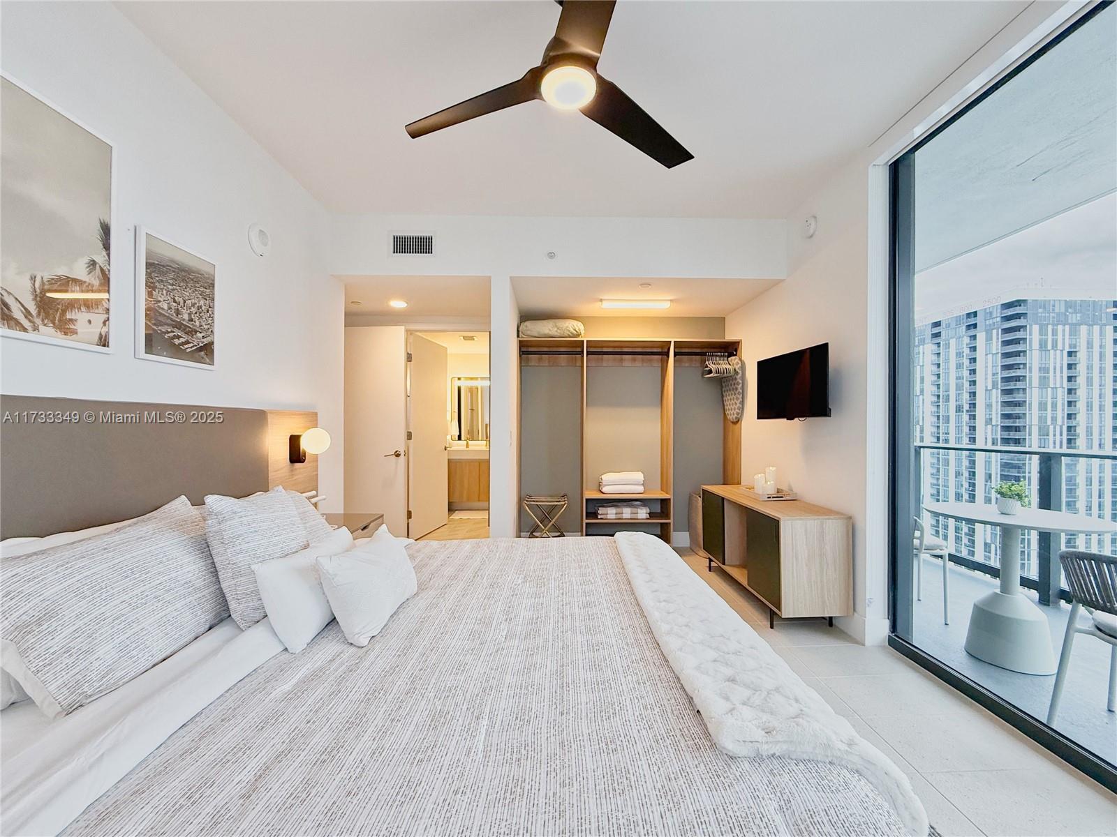 159 Ne 6th Street Condo - Residential