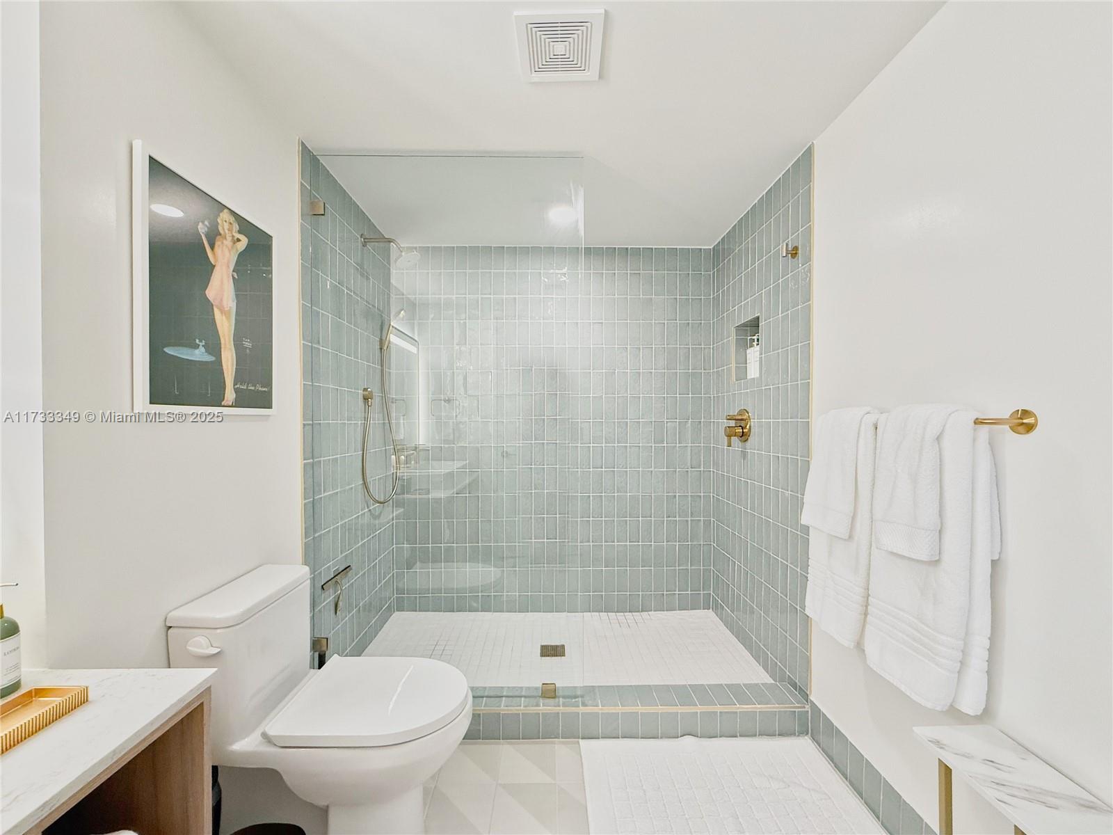 159 Ne 6th Street Condo - Residential